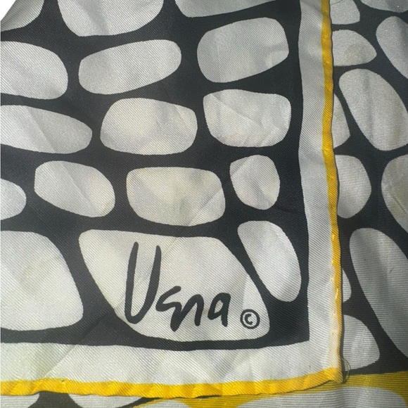 Black and Yellow Patterned Scarf - Picture 2 of 6